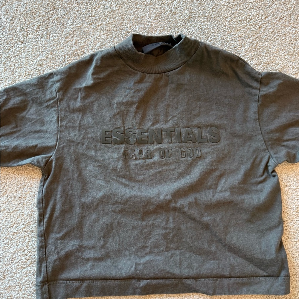 Essentials Kids Long Sleeve Tee in Brown
